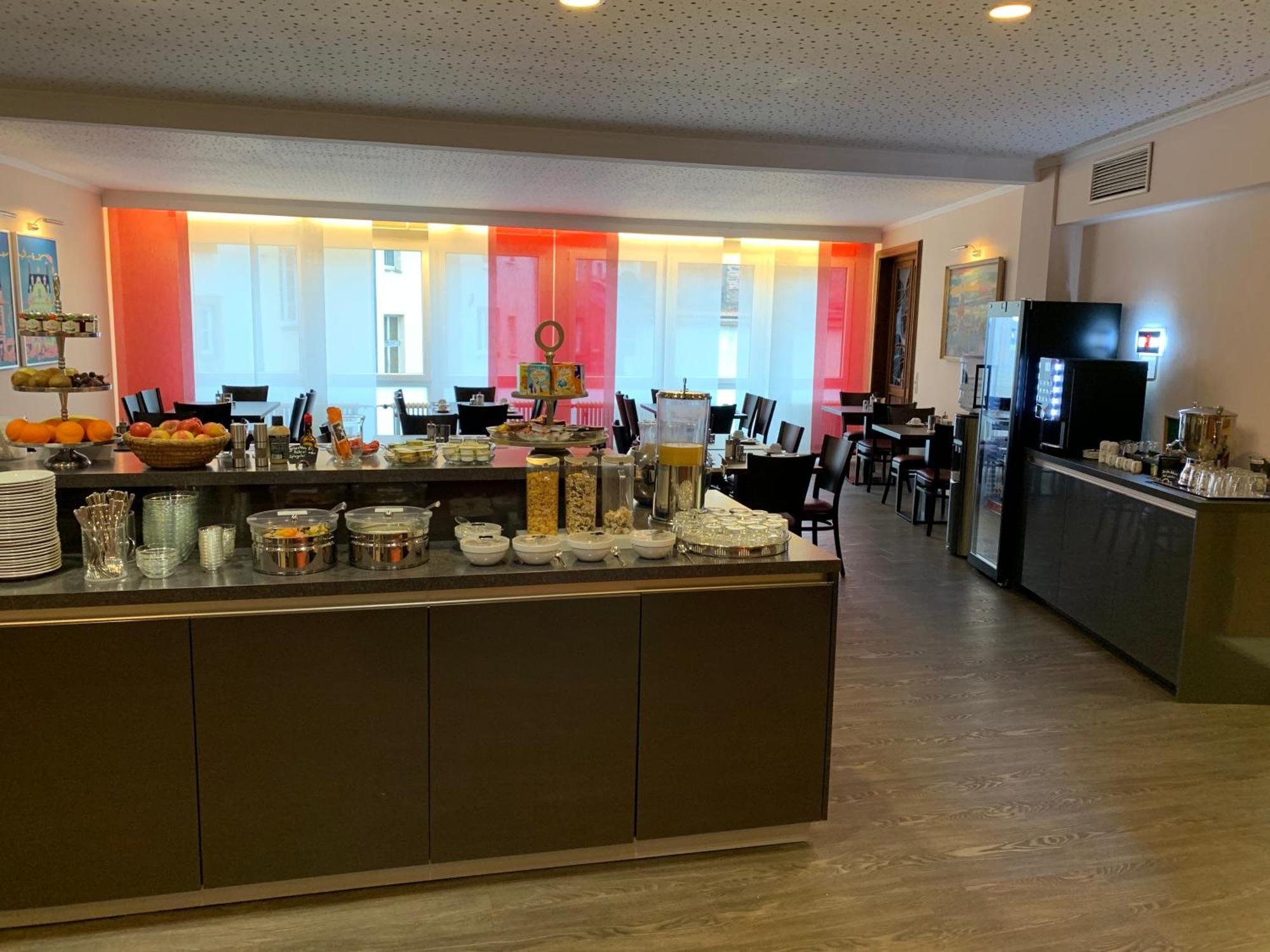 Hotel Well Garni Виттлих Экстерьер фото